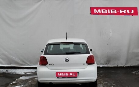 Volkswagen Polo VI (EU Market), 2010 год, 750 000 рублей, 6 фотография