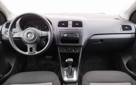 Volkswagen Polo VI (EU Market), 2010 год, 750 000 рублей, 12 фотография