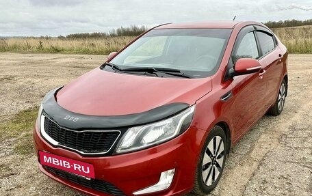 KIA Rio III рестайлинг, 2013 год, 1 050 000 рублей, 2 фотография