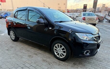 Renault Logan II, 2018 год, 890 000 рублей, 3 фотография