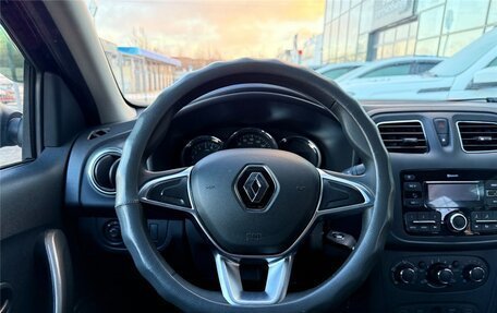 Renault Logan II, 2018 год, 890 000 рублей, 13 фотография