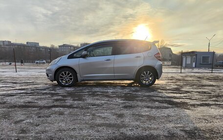 Honda Fit III, 2009 год, 700 000 рублей, 5 фотография