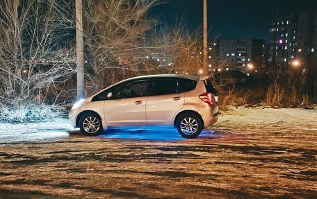 Honda Fit III, 2009 год, 700 000 рублей, 10 фотография