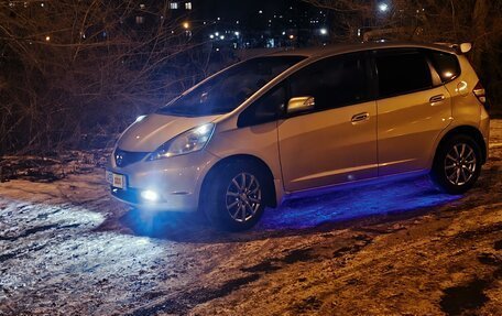 Honda Fit III, 2009 год, 700 000 рублей, 2 фотография