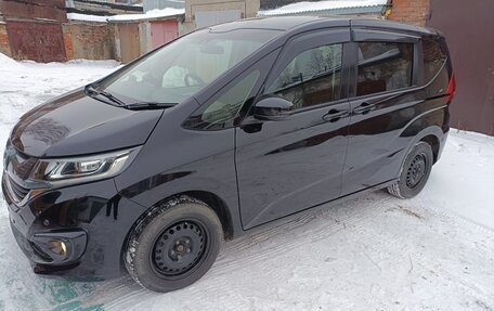 Honda Freed II, 2018 год, 1 900 000 рублей, 1 фотография