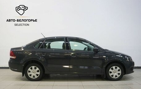 Volkswagen Polo VI (EU Market), 2013 год, 950 000 рублей, 2 фотография