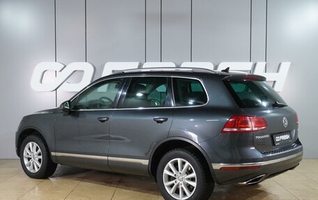 Volkswagen Touareg III, 2016 год, 3 349 000 рублей, 2 фотография