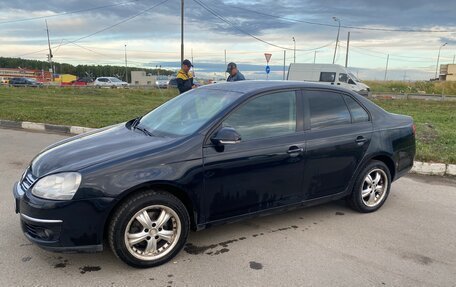 Volkswagen Jetta VI, 2009 год, 510 000 рублей, 4 фотография