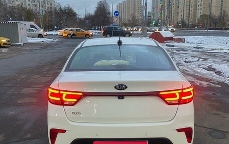 KIA Rio IV, 2018 год, 1 440 000 рублей, 4 фотография