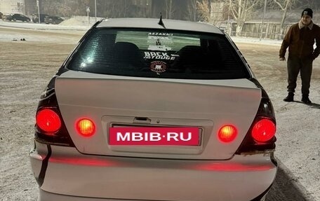 Toyota Altezza, 2001 год, 650 000 рублей, 16 фотография