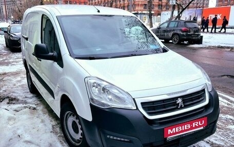 Peugeot Partner II рестайлинг 2, 2021 год, 2 750 000 рублей, 4 фотография