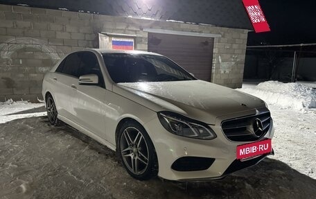 Mercedes-Benz E-Класс, 2015 год, 2 350 000 рублей, 15 фотография