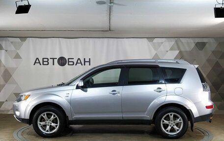 Mitsubishi Outlander III рестайлинг 3, 2007 год, 1 199 000 рублей, 4 фотография