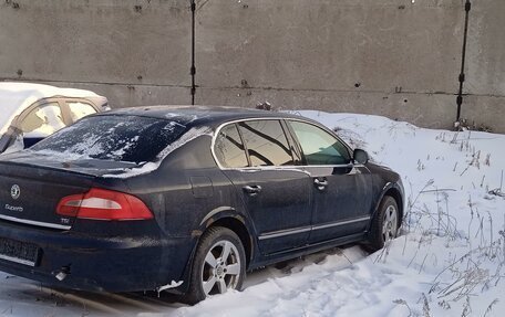 Skoda Superb III рестайлинг, 2011 год, 875 000 рублей, 2 фотография