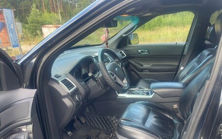 Ford Explorer VI, 2011 год, 1 200 000 рублей, 6 фотография