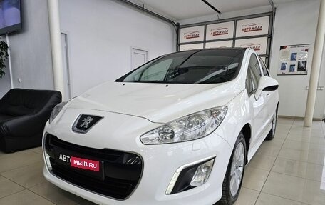 Peugeot 308 II, 2011 год, 959 000 рублей, 3 фотография