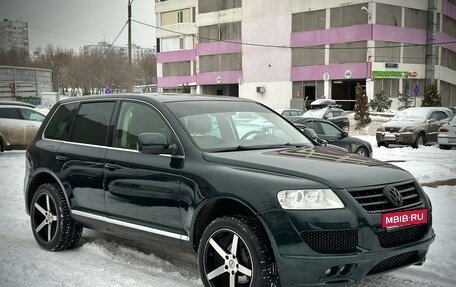 Volkswagen Touareg III, 2004 год, 975 000 рублей, 1 фотография