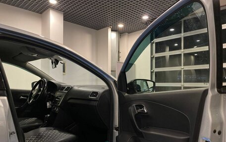 Volkswagen Polo VI (EU Market), 2013 год, 885 000 рублей, 27 фотография