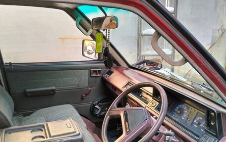 Nissan Vanette II, 1989 год, 270 000 рублей, 11 фотография