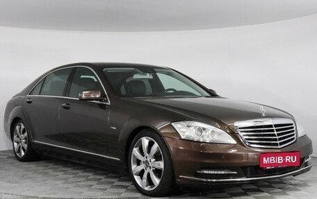 Mercedes-Benz S-Класс, 2011 год, 2 490 000 рублей, 3 фотография