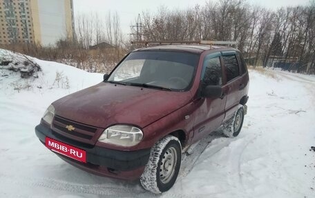 Chevrolet Niva I рестайлинг, 2004 год, 250 000 рублей, 2 фотография