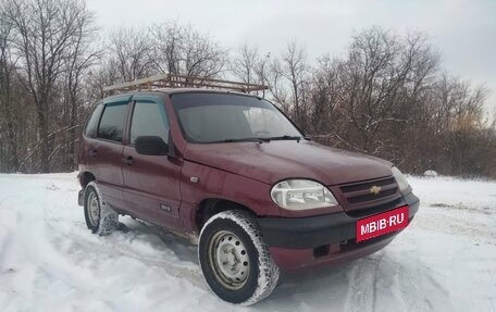 Chevrolet Niva I рестайлинг, 2004 год, 250 000 рублей, 5 фотография