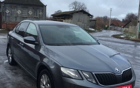 Skoda Octavia, 2019 год, 1 900 000 рублей, 2 фотография