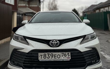 Toyota Camry, 2021 год, 2 250 000 рублей, 1 фотография