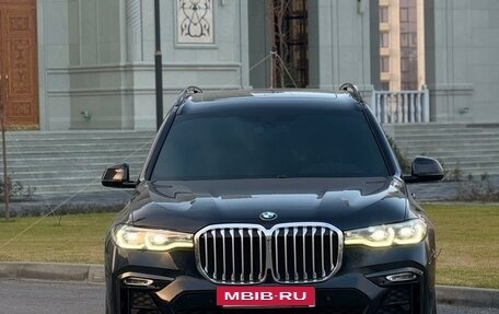 BMW X7, 2019 год, 7 000 000 рублей, 5 фотография