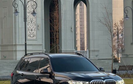 BMW X7, 2019 год, 7 000 000 рублей, 4 фотография