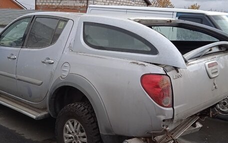 Mitsubishi L200 IV рестайлинг, 2009 год, 500 000 рублей, 11 фотография