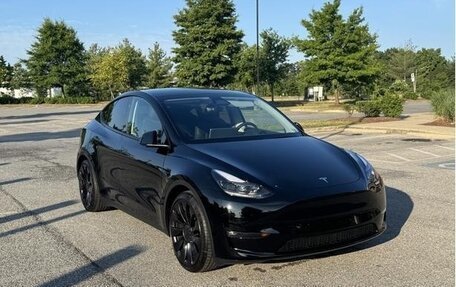 Tesla Model Y I, 2023 год, 7 500 000 рублей, 3 фотография