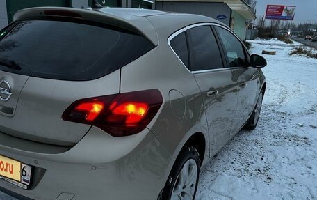 Opel Astra J, 2010 год, 700 000 рублей, 7 фотография