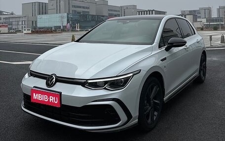 Volkswagen Golf VIII, 2021 год, 1 650 000 рублей, 1 фотография