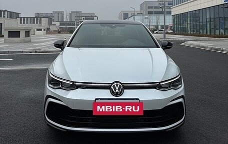 Volkswagen Golf VIII, 2021 год, 1 650 000 рублей, 2 фотография