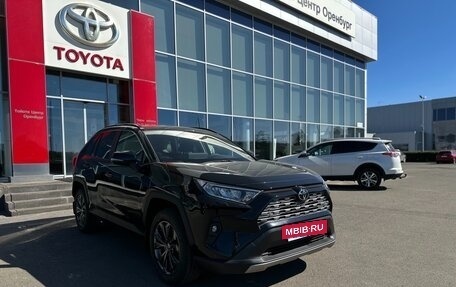 Toyota RAV4, 2024 год, 5 999 000 рублей, 3 фотография