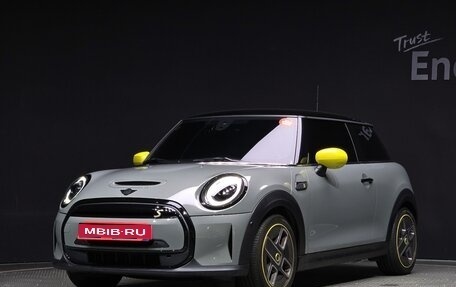 MINI Hatch, 2022 год, 3 090 000 рублей, 1 фотография