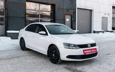 Volkswagen Jetta VI, 2013 год, 1 050 000 рублей, 7 фотография