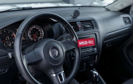 Volkswagen Jetta VI, 2013 год, 1 050 000 рублей, 10 фотография