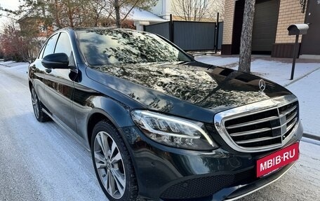 Mercedes-Benz C-Класс, 2019 год, 3 800 000 рублей, 14 фотография