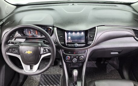 Chevrolet Trax, 2020 год, 1 300 000 рублей, 7 фотография