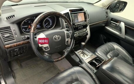 Toyota Land Cruiser 200, 2013 год, 3 657 000 рублей, 12 фотография