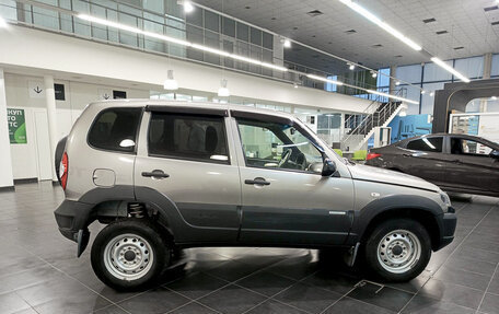 Chevrolet Niva I рестайлинг, 2019 год, 621 000 рублей, 5 фотография