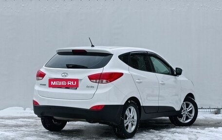 Hyundai ix35 I рестайлинг, 2013 год, 1 570 000 рублей, 5 фотография