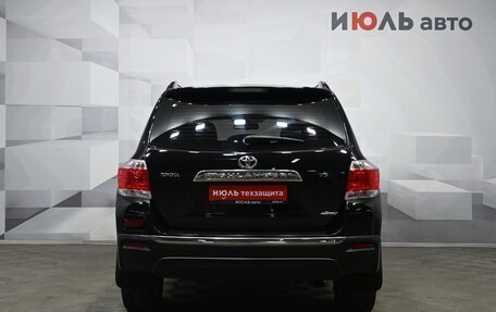 Toyota Highlander III, 2011 год, 2 330 000 рублей, 5 фотография