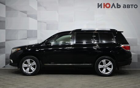 Toyota Highlander III, 2011 год, 2 330 000 рублей, 9 фотография