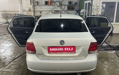 Volkswagen Polo VI (EU Market), 2012 год, 830 000 рублей, 1 фотография