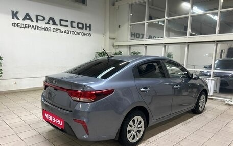 KIA Rio IV, 2017 год, 1 370 000 рублей, 2 фотография