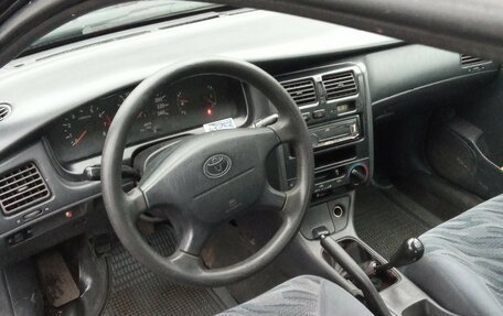 Toyota Carina E, 1996 год, 250 000 рублей, 2 фотография