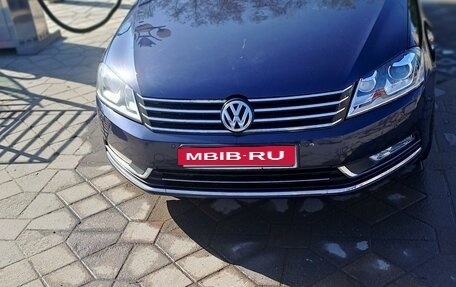 Volkswagen Passat B7, 2011 год, 1 300 000 рублей, 3 фотография